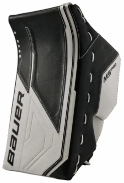 Bauer Supreme M5 Pro Senior Goalie Blocker -Hockey Equipment Store 1059811 3 4 WBK 0982 6c1ed1b1 c9cc 4d3d bd6f 61889cf5c92d